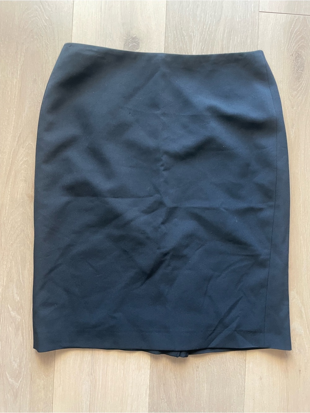 Chic Black Pencil Skirt